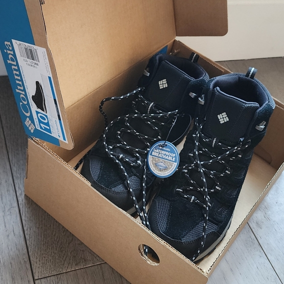 NWT Columbia Men's Crestwood Mid Omni-Tech Waterpoof Hiking Boots - Picture 5 of 11